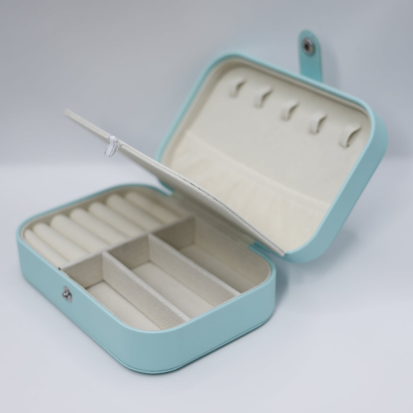 Large jewelry box